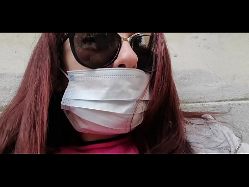 ❤️ Nicoletta hakmerret me fqinjin e saj dhe urinon në garazhin e tij (Karantina speciale italiane Covid19) Porno vk tek ne ️❤
